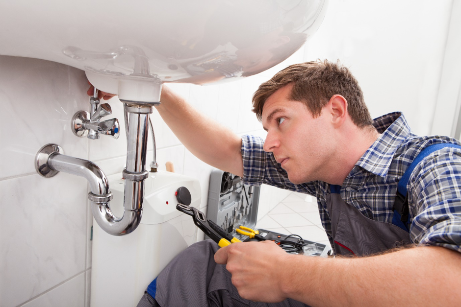 What Are Plumber Duties and Responsibilities?